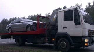 Услуги эвакуатора от СТО Автодом.